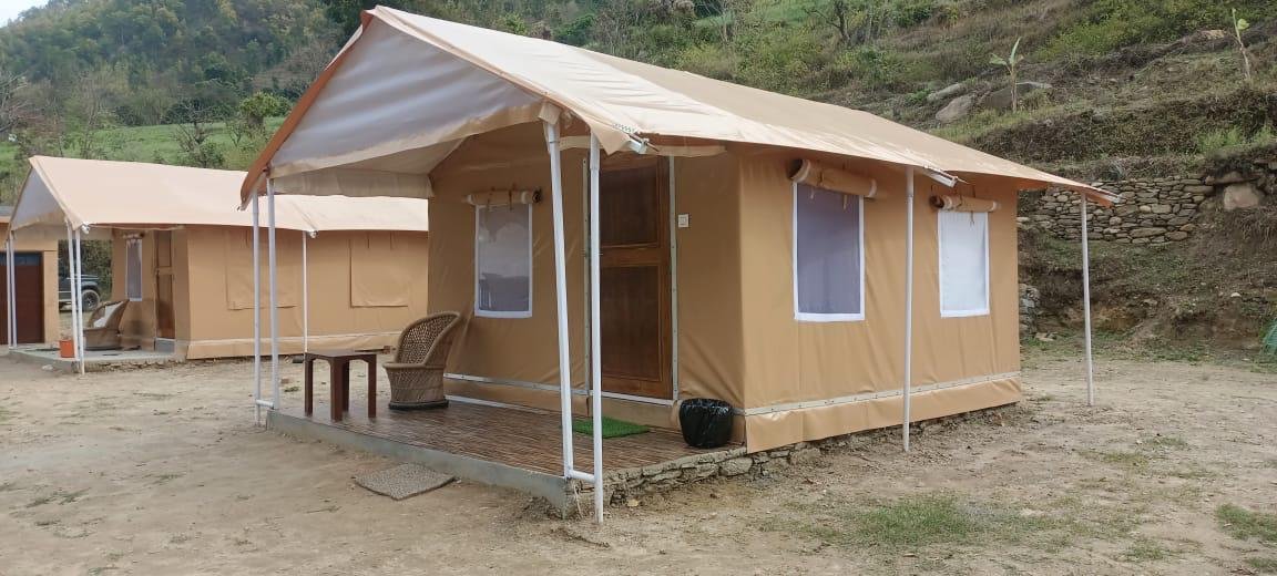 2 Tents 1